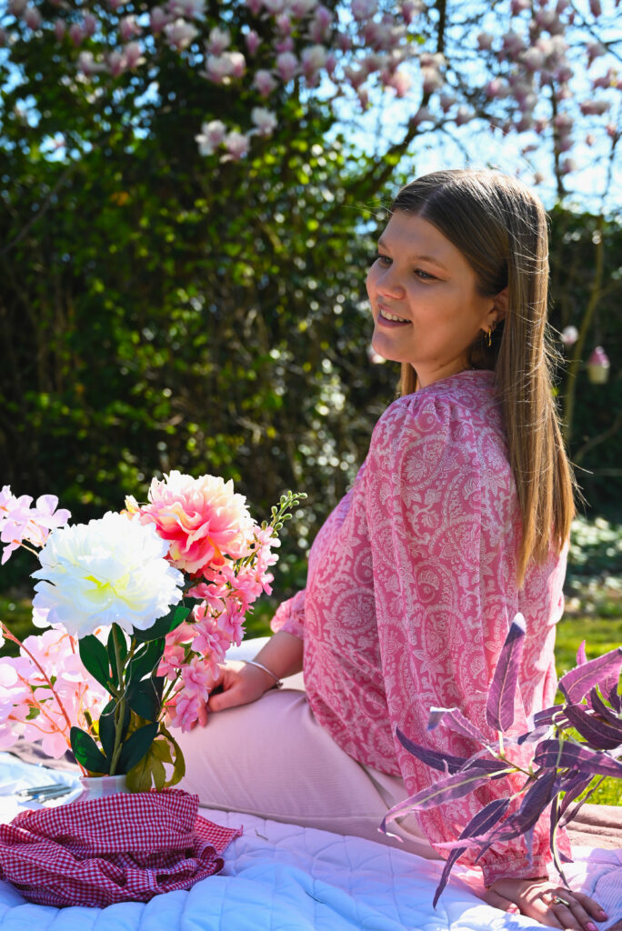 Roze elegante luchtige ballonnen blouse met lange mouwen en patroon dames JUVIQ