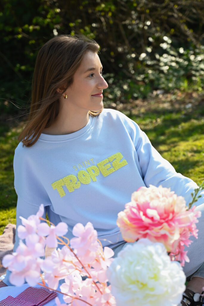 Lichtblauwe Saint Tropez sweater dames JUVIQ